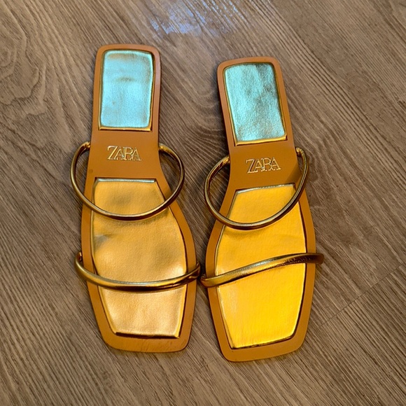 Zara Sandals 40 - Picture 1 of 3